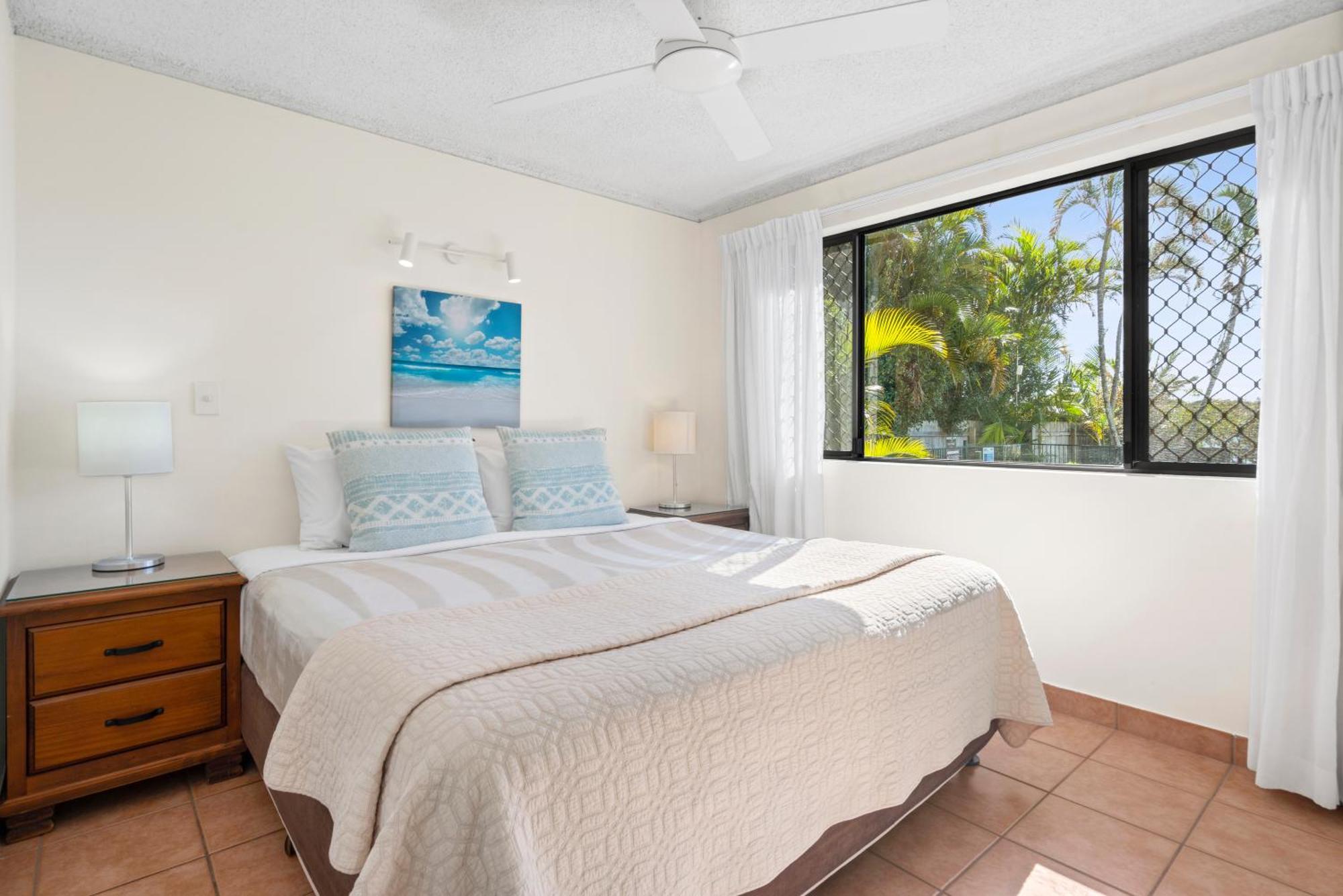 Мотель Cayman Quays Нусавиль Экстерьер фото